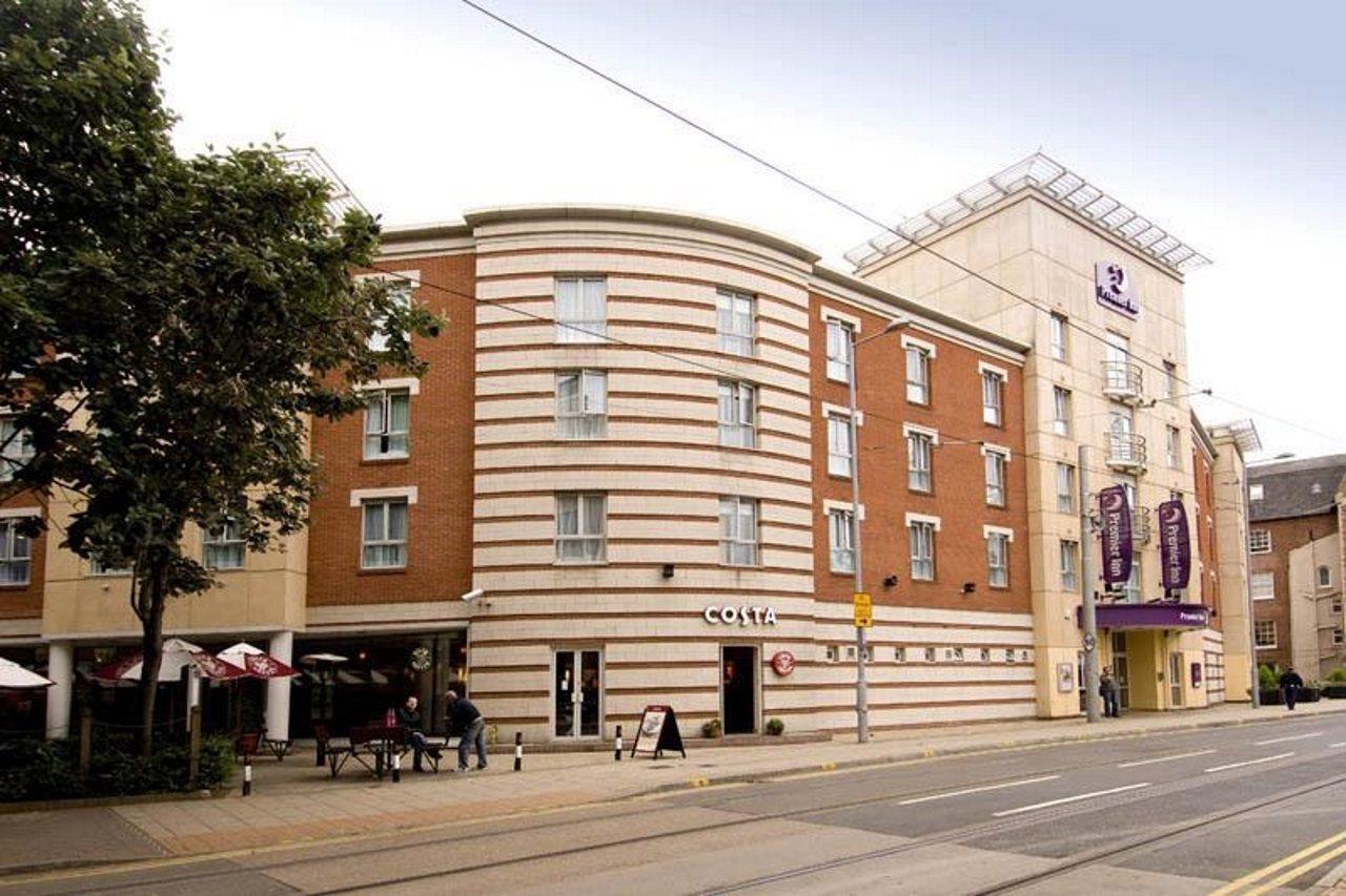 Premier Inn Nottingham City Centre Buitenkant foto