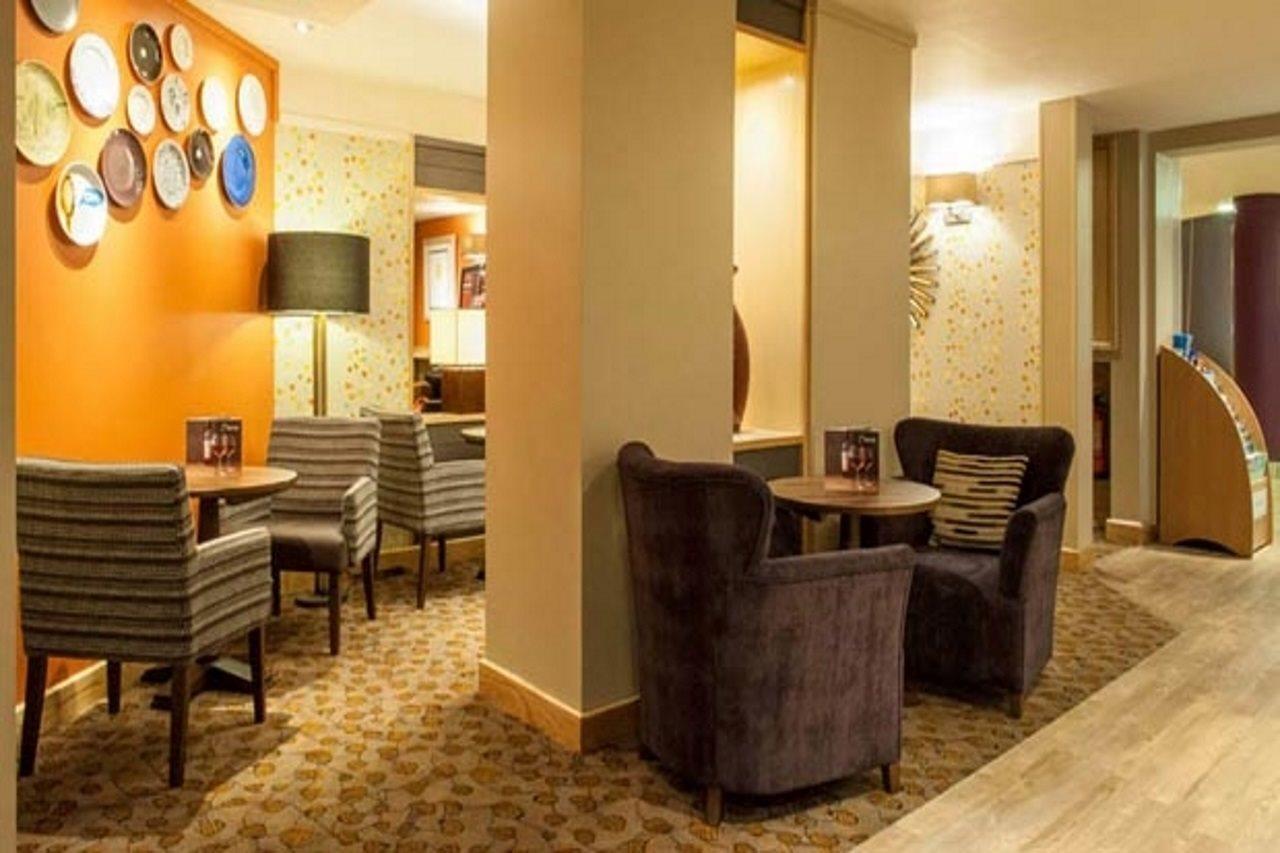 Premier Inn Nottingham City Centre Buitenkant foto